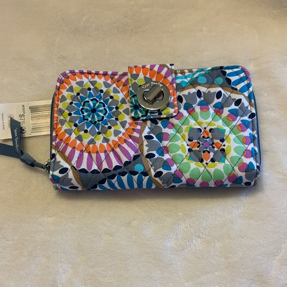 Vera Bradley Sunny Medallion Women's Wallet